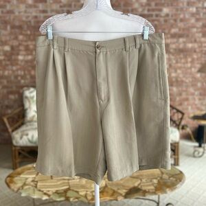 Breakwater Shorts Men’s Chino Khaki Pleated Tonal Striped Light Olive Waist 38